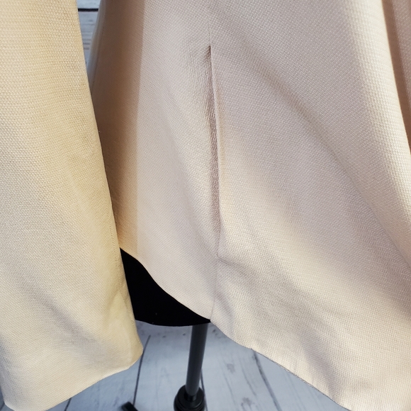 Zara blazer peach color - Picture 5 of 7